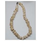 Vtg Hawaiian Genuine Puka Shell Necklace Cream