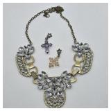 CLEAR RHINESTONE STATEMENT BRASS NECKLACE