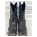 LAREDO MENï¿½S SQUARE TOE COWBOY BOOTS SIZE 9.5 W/
