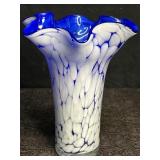 VINTAGE JOZEFINA KROSNO ART-GLASS VASE W/