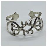 NAVAJO STERLING SILVER CUFF BRACELET SIGNED WITH