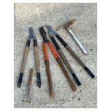 LOPERS HEDGE/LIMB TRIMMERS CUTTERS & PICK AXE
