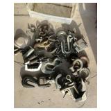 CHAIN HOOKS, CLASP, PINS & MORE
