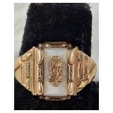 1972 Vintage 10K Gold Mother of Pearl Class Ring