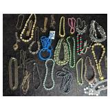 FASHION JEWELRY NECKLACES