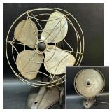 Vintage Mastercraft Model 1100J 8" Desk Fan
