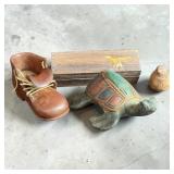 Wood Box w/ Glass Bird Ornaments/ Wood Tirtle/
