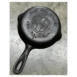 Griswold #3 Cast Iron Skillet 709 A Large Block