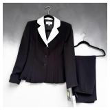 NWT Ladies Black Le Suit Size 10 Long Skirt w/