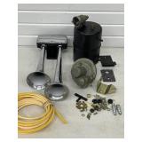 HADLEY AIR HORN W/ TANK, REGULATOR, MOUNTS &