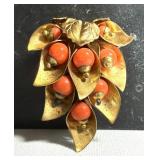 Unsigned Haskell? Dress Clip w Glass Coral Beads