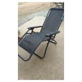 Zero Gravity Reclining Folding Lounge Chair