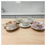 Lot of 5 tea Cups/ Coffee Cups 1 Damage Noted