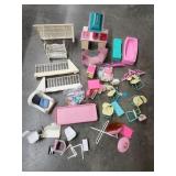 Vtg 80s Barbie Dreamhouse Furniture & Accessories