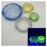 3 Cambridge Caprice Ashtrays + 1 green , 2 are