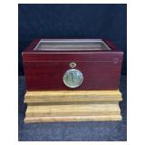 WOOD DRESSER BOX & WOOD GLASS TOP CIGAR HUMIDOR