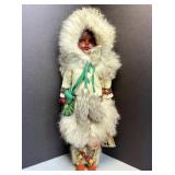 Vintage Indien Art Eskimo Inuit Doll Hand Crafted