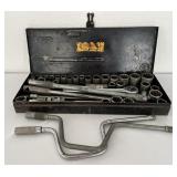Vintage Hinsdale Socket Set in Original Metal