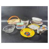 Vintage Tableware Lot Bowls, Dishes, Teacups Jar