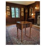 Sheraton-Style Mahogany & Maple Drop-Leaf table