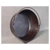 Vntg Cast Iron No. 8 Dutch Oven Pot