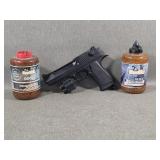 CO2 BB Pistol & Approximately 10,000 BB