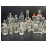 Vintage Cleat Bottles : Tonic Food Etc.No