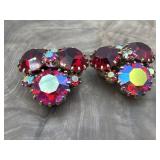 Vintage Weiss Red & Aurora Borealis Clip on