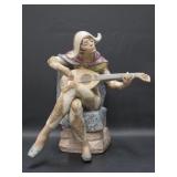 'The Minstrel' Fugurine by Lladro