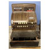 Vintage cash register no key
