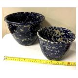 stoneware bowl features a cobalt blue agate g
