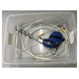 Pet retractable leash/tiedown