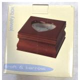 Jewelry box