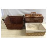 Vintage luggage/baskets