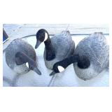 3 geese decoys