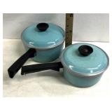 Vintage club pots and pans