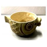 McCoy pottery 1621 fish themed pottery pot