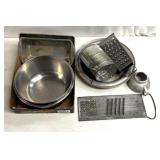 Vintage kitchen utensils/mixing bowl/bread