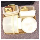 Tupperware with lids