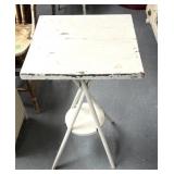 Primitive plant stand