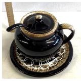 Carefree by ironstone dishware-soup-dip pot w/lid