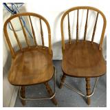 2 swivel barstools