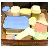 Tupperware with lids
