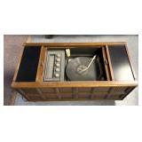 Retro Magnavox stereo/record player
