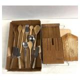 Wooden kitchen utensils/knife holder/cutting
