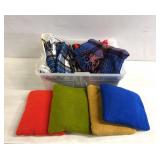 Throw blankets/retro colored pillows