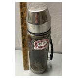 Vintage Unova thermos