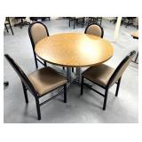 Dining room table w/ 4 chairs some ware
