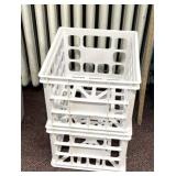 2 plastic crates