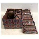 Decorative organizer